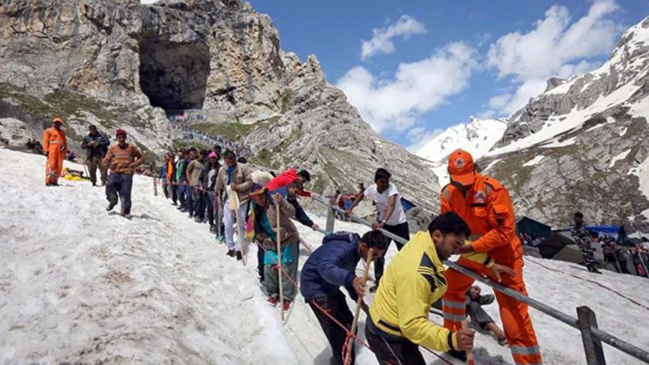 Amarnath Yatra By Car: अमरनाथ गुफा तक आप जा सकेंगे केबल कार से; जानिये पूरी योजना और तकनीक