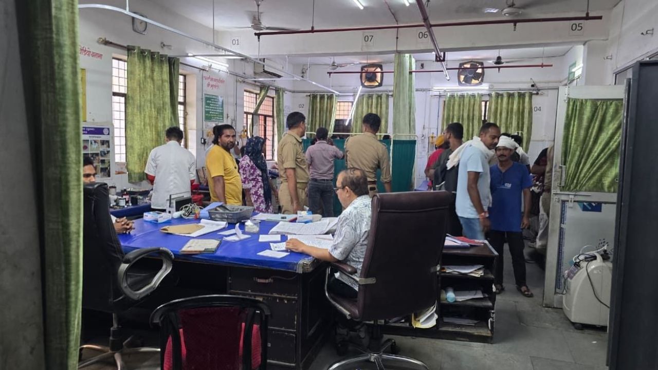 मां न बनने पर विवाहिता को मिली ‘सजा’? संदिग्ध हालात में झुलसी महिला ने उठाए समाज पर बड़े सवाल