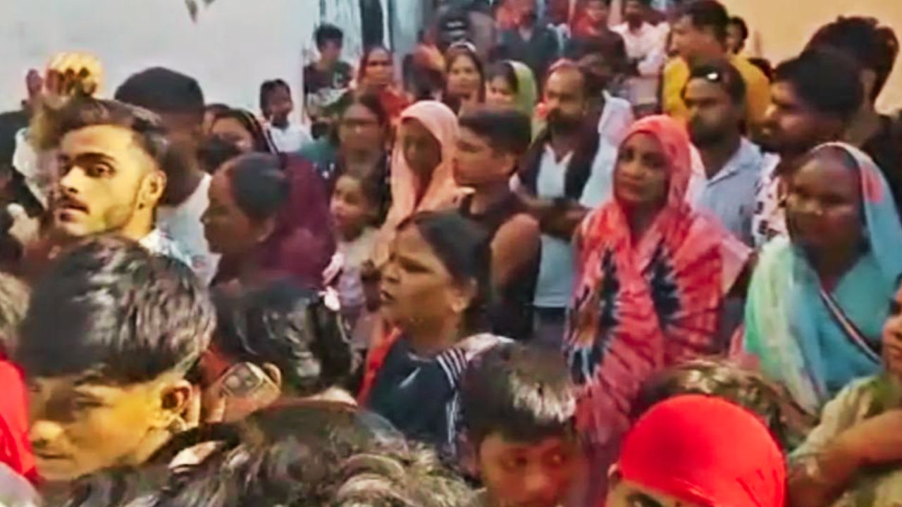 देवरिया में ऐसा क्या हुआ कि इज्जत की खातिर फंदे पर झूल गई एक मासूम बेटी? सुसाइड नोट में छिपे मिले खौफनाक राज