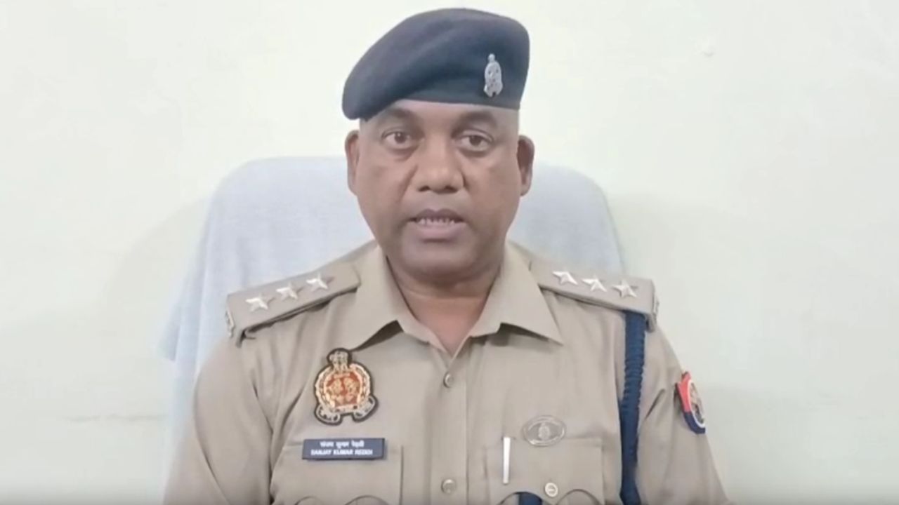 Deoria News: युवती को बांधा पेड़ से…Video Viral होते ही हरकत में आई पुलिस