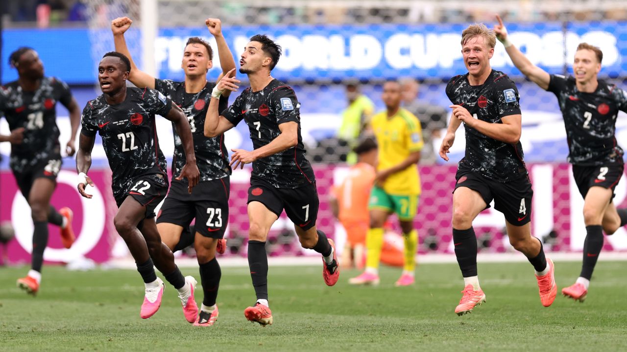FIFA World Cup 2026: सिर्फ एक गोल ने बदल दी किस्मत, कनाडा ने पहली बार वर्ल्ड कप राउंड ऑफ 16 में बनाई जगह
