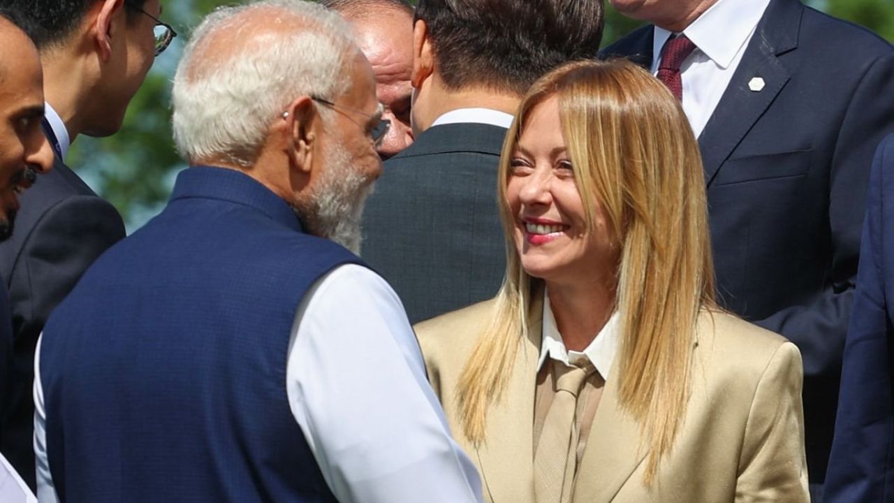 G7 Summit: लीक हुई मोदी-मेलोनी की सीक्रेट बातचीत! समिट के ‘Hot Mike’ ने खोले बंद कमरे के 5 राज