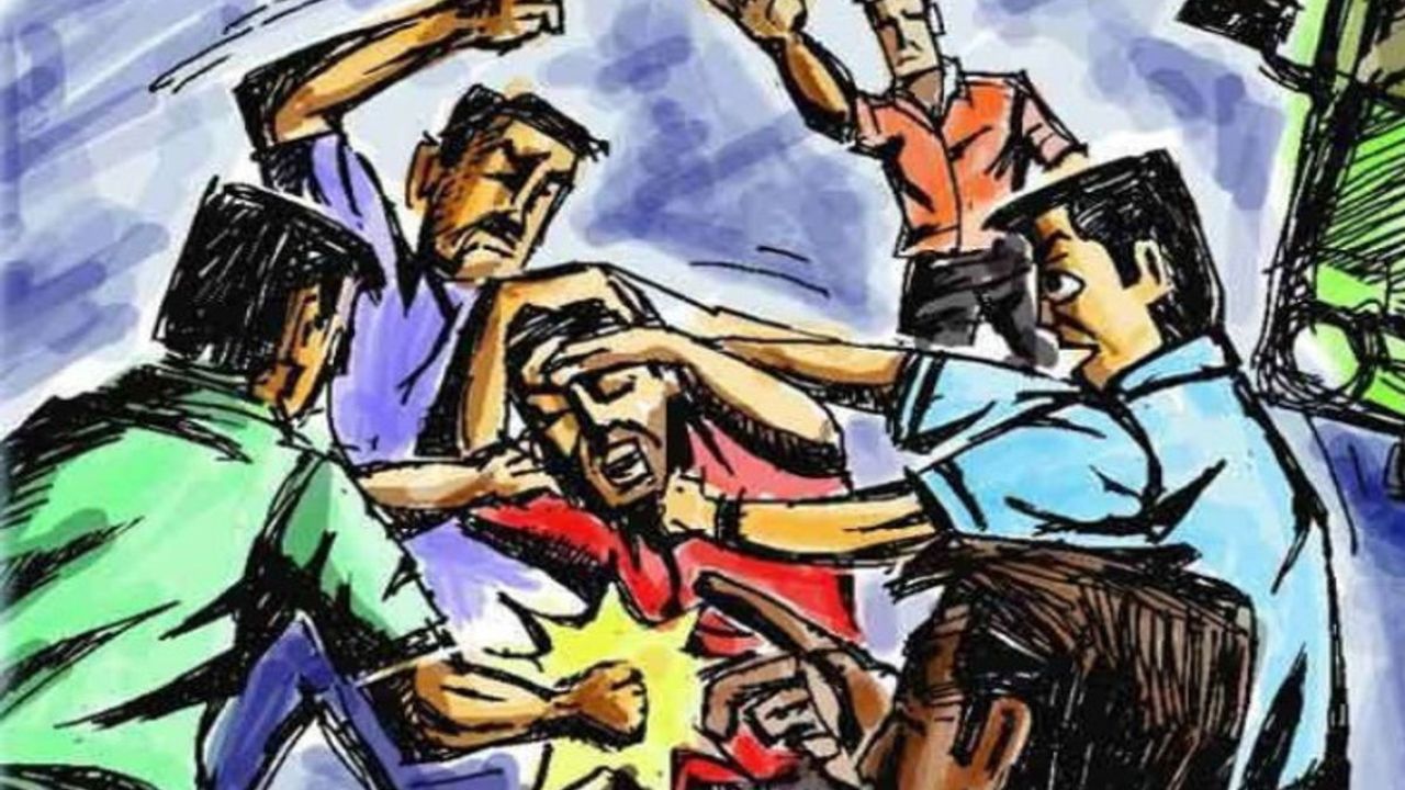 गौरखास गांव में दो पक्षों के बीच जमकर मारपीट, लहूलुहान हुए लोग; पुलिस ने दर्ज किया क्रॉस केस