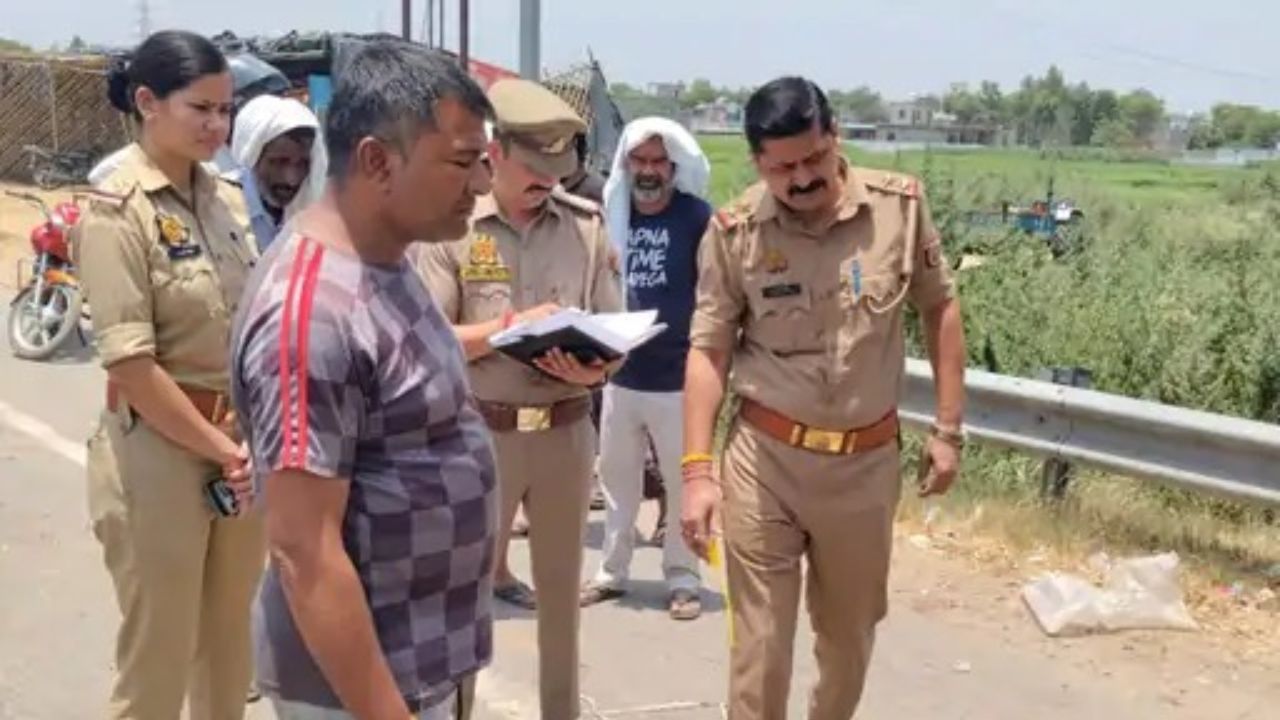 हापुड़ में मौत का हाईवे: थोड़ी देर पहले ट्रक के पीछे घुसी तेज रफ्तार बाइक, दो युवकों की मौत