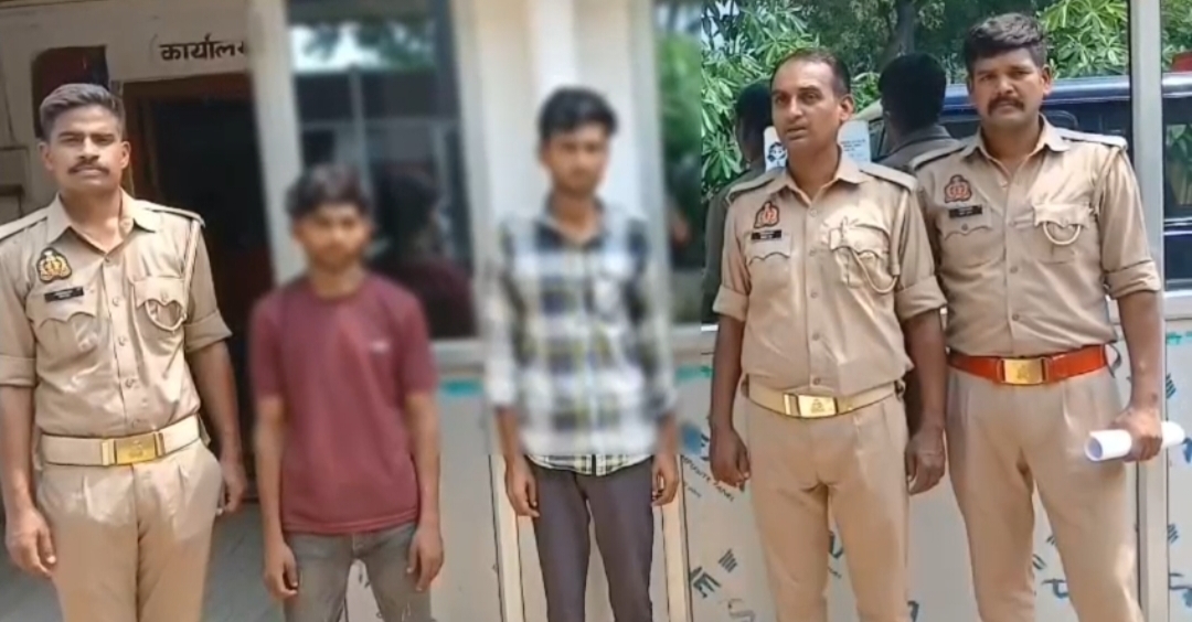 Gorakhpur News: वाहन चोरों पर पुलिस का शिकंजा, चोरी की मोटरसाइकिल बरामद