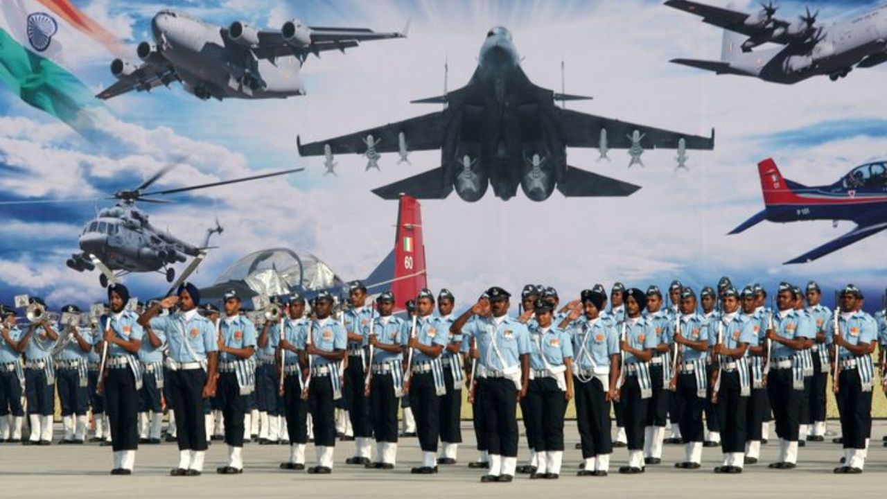Indian Airforce में मल्टी टास्किंग स्टाफ पदों पर निकली भर्ती, बिना पैसे भरें ऑफलाइन करें Apply; जानें कब तक कर सकते हैं आवेदन