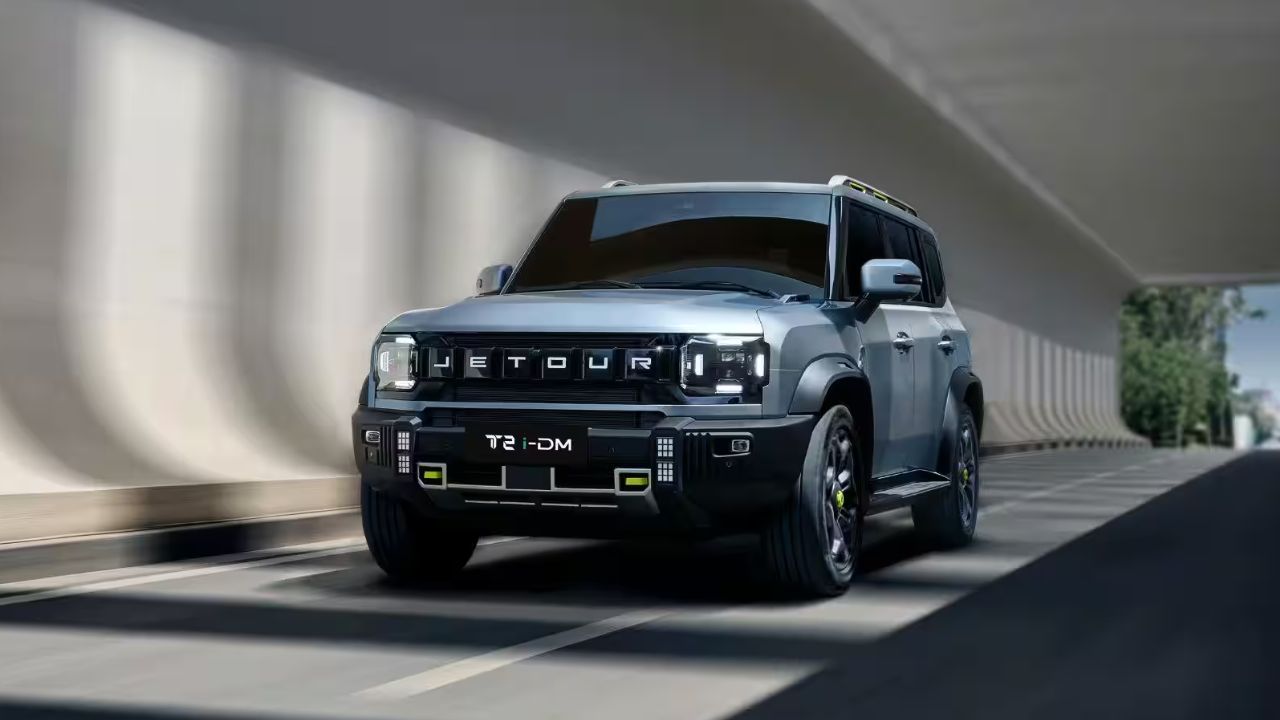 सिंगल चार्ज में 500 KM रेंज वाली JSW की हाइब्रिड SUV जल्द भारत में होगी लॉन्च, जानिए इसके खास फीचर्स