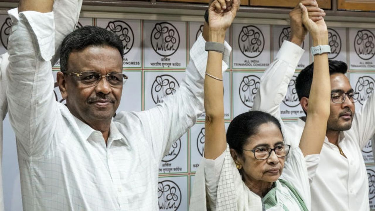 TMC Crisis: ममता के करीबी फिरहाद हकीम भी छोड़ा कोलकाता मेयर पद! बंगाल की राजनीति में बढ़ी हलचल