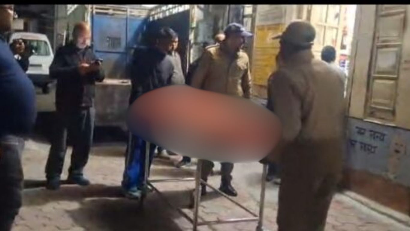 कमरे का बंद दरवाजा खुला तो सामने था दर्दनाक मंजर, नैनीताल में नगर पालिका कर्मचारी की मौत से उठे कई सवाल