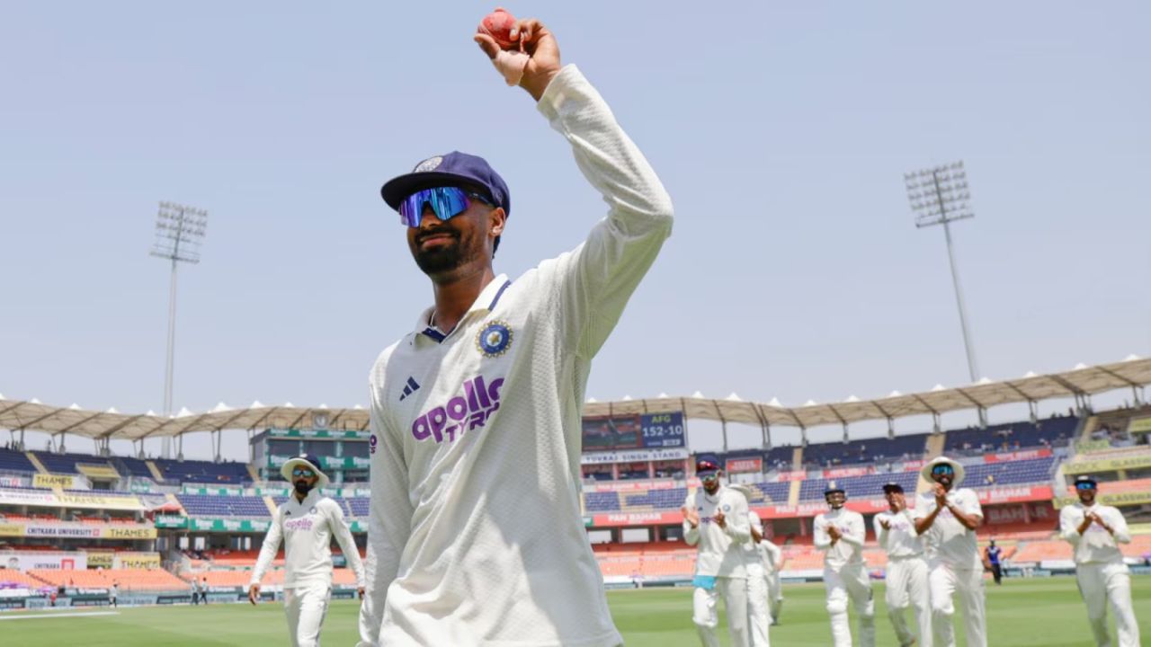 भारत को मिला नया स्पिन हीरो, डेब्यू में ही भारत ने अफगानिस्तान को किया ध्वस्त; ऐतिहासिक 300 रनों की जीत से मचा तहलका