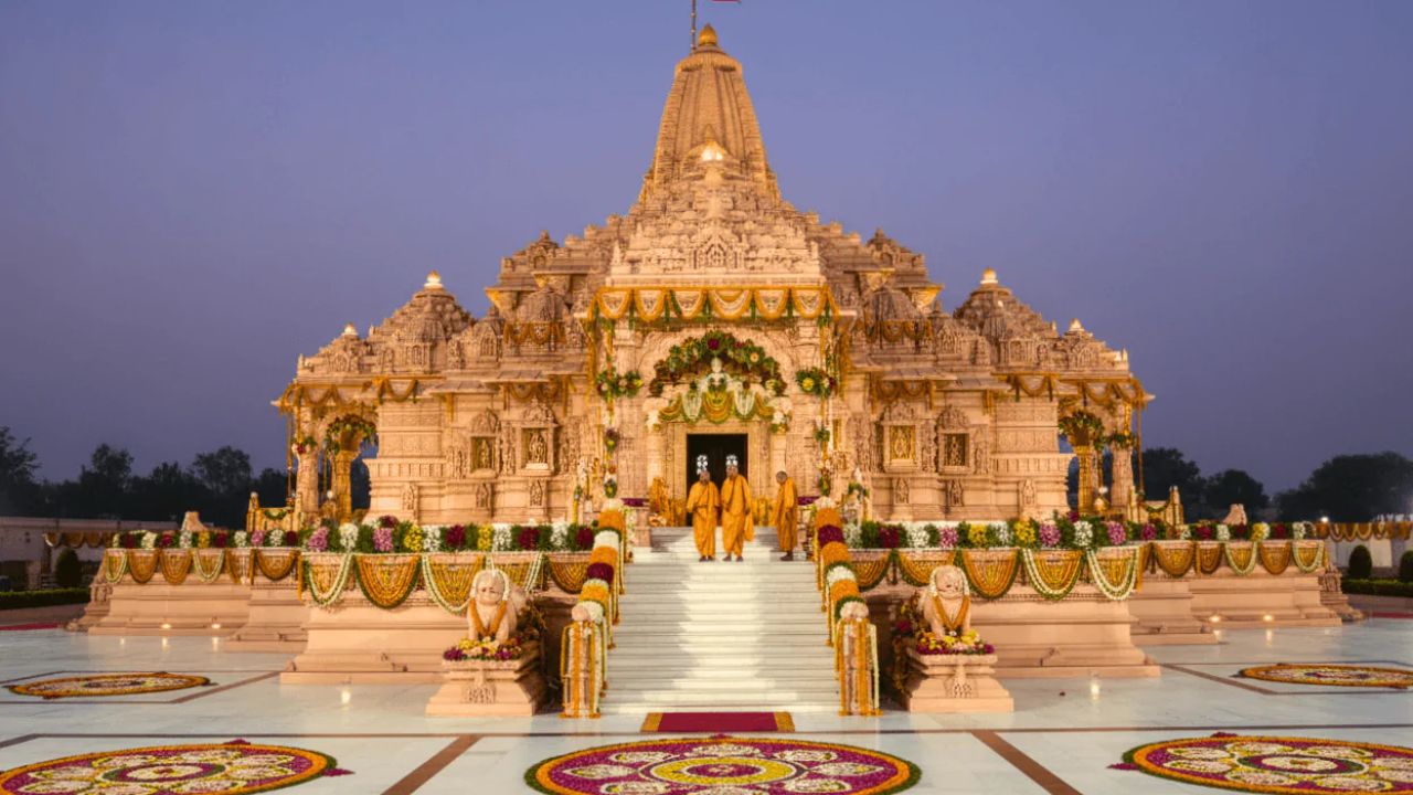 राम मंदिर दानपात्र गबन मामले पर हरकत में ट्रस्ट, नृपेंद्र मिश्र का अचानक अयोध्या दौरा