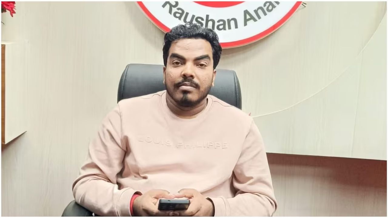 जेल से छूटते ही रौशन आनंद के तीखे बोल, खान सर और पटना पुलिस पर लगाये गंभीर आरोप; जानें क्या कहा…