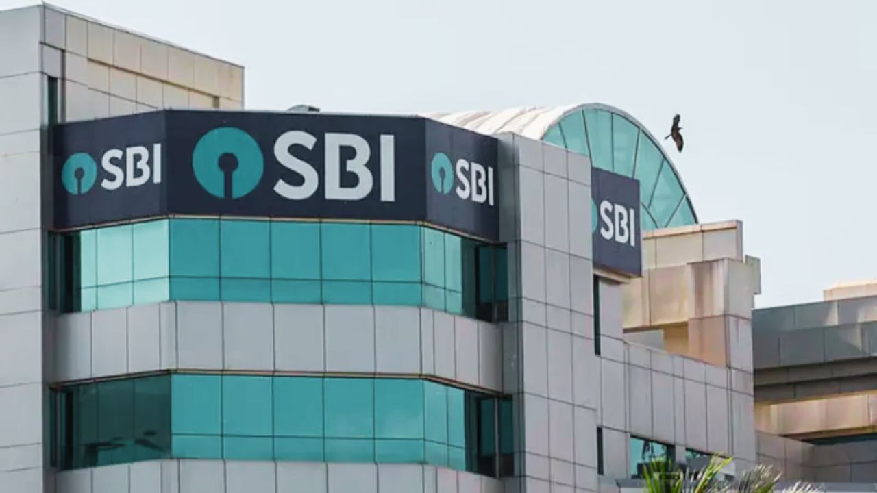 SBI Recruitment: बैंकिंग में सुनहरा मौका, एसबीआई ने 7150 अप्रेंटिस पदों पर निकाली बड़ी भर्ती