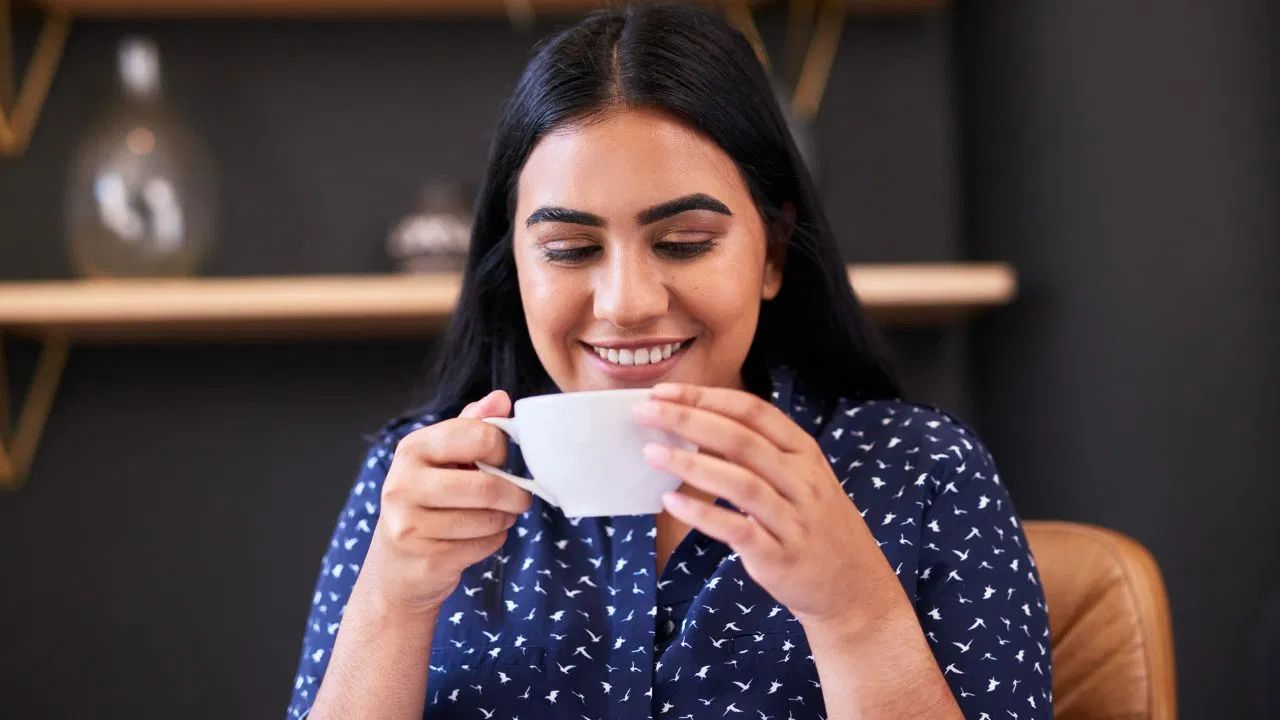 Tea And Health: चाय पीने की सही मात्रा क्या है? उम्र के हिसाब से जानें कितना कप है सुरक्षित