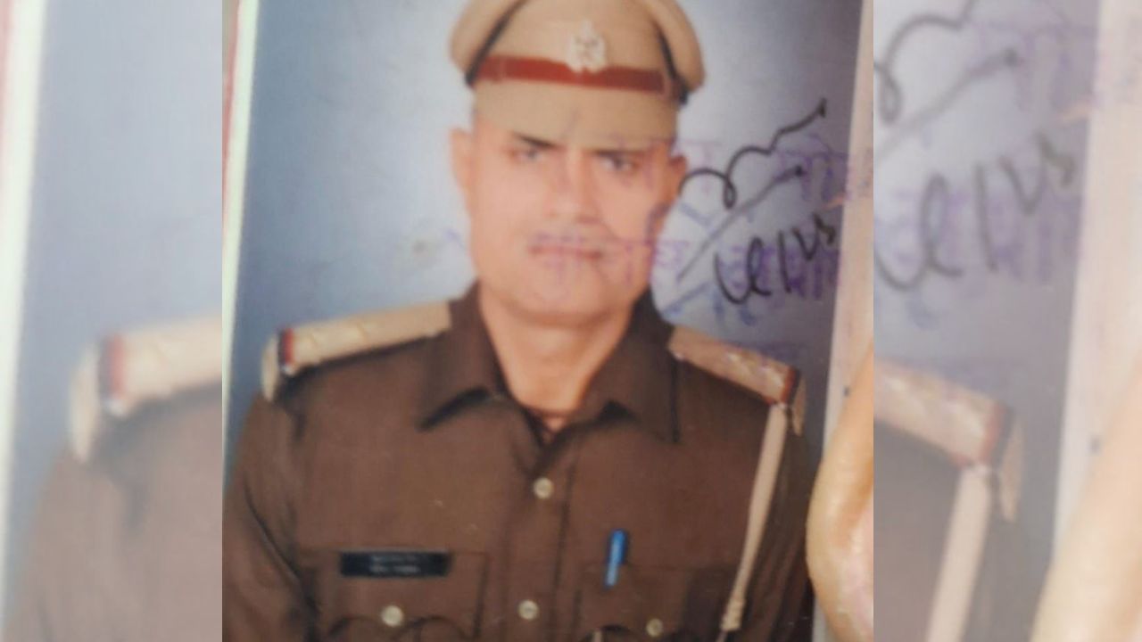 Budaun Daroga Suicide: बदायूं कोर्ट की सुरक्षा में तैनात दरोगा ने क्यों लगाया मौत को गले? परिजनों के एक फोन से खुला खौफनाक राज!