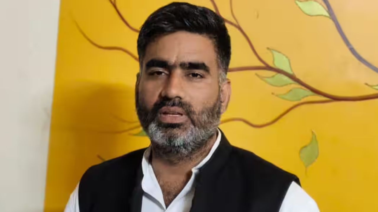 सपा विधायक अतुल प्रधान बोले- चुनाव जीतने को भाजपा किसी भी हद तक जा सकती है