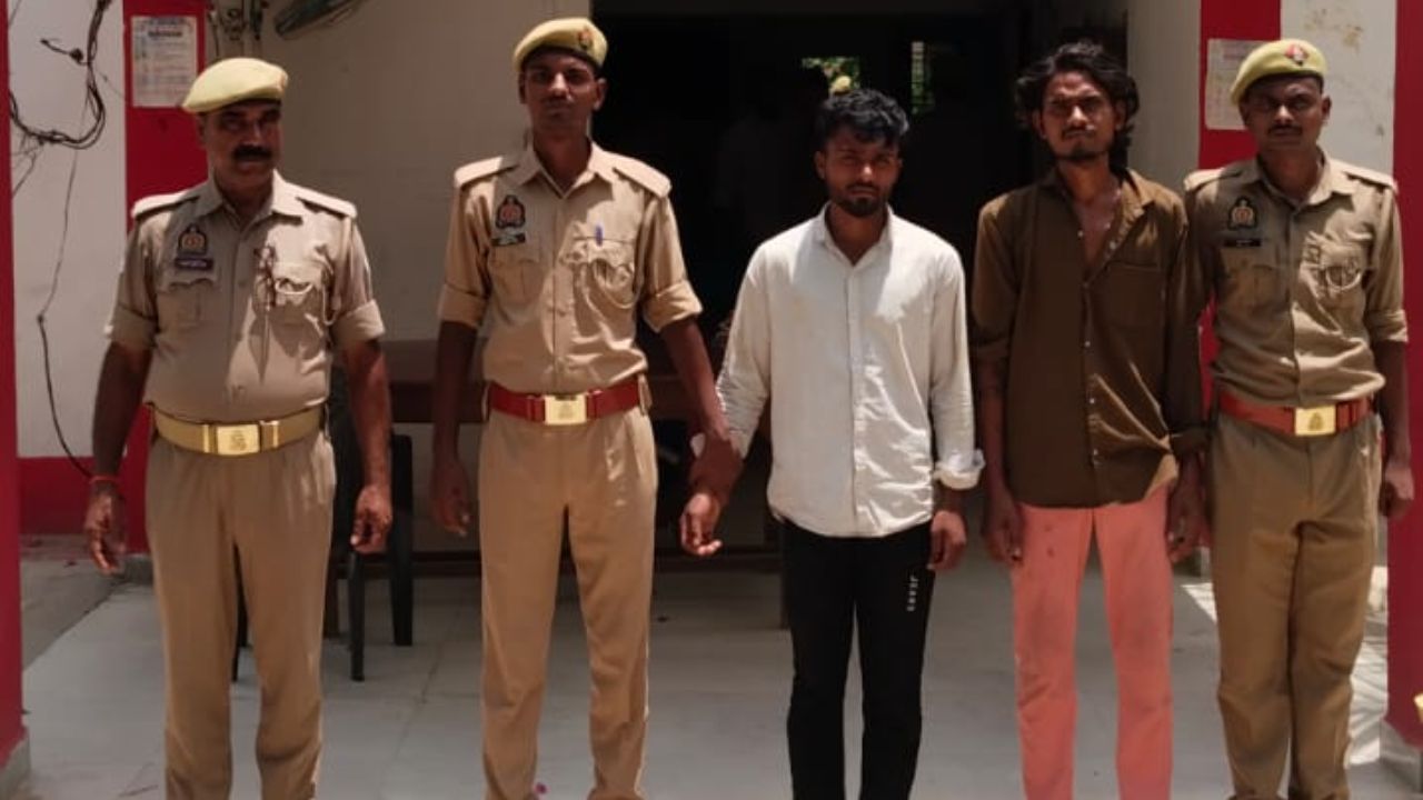 बलिया में गो-तस्करों के सिंडिकेट पर प्रहार, फेफना पुलिस और SOG ने घेराबंदी कर पकड़े 6 वाहन, 26 गोवंश मुक्त
