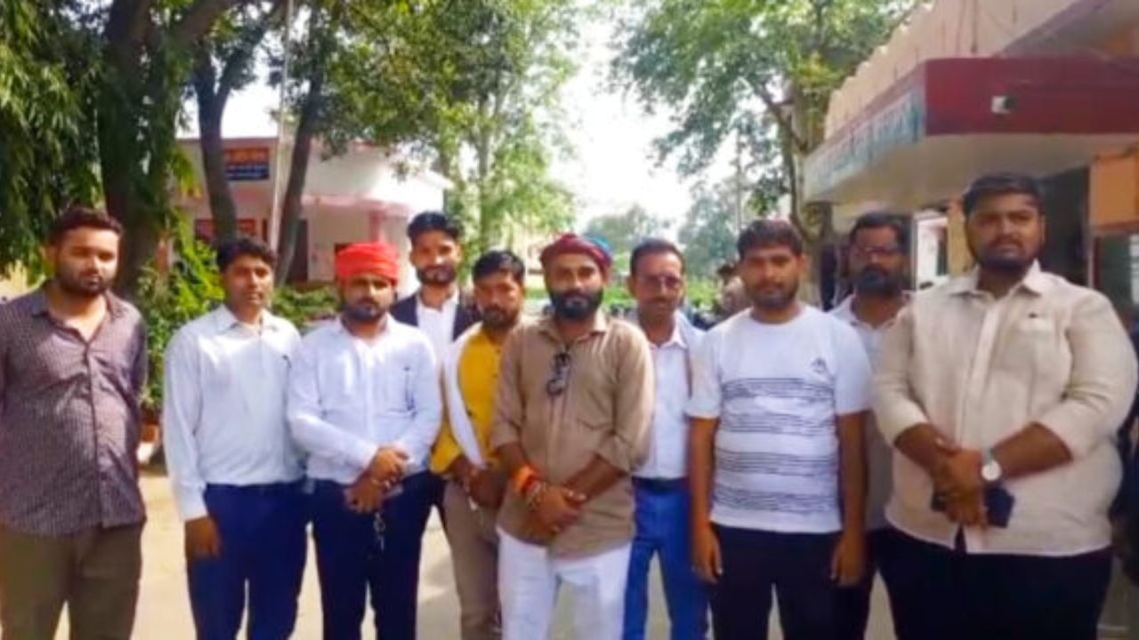 Balrampur: सोशल मीडिया पर आपत्तिजनक टिप्पणी करना पड़ा भारी, जानिए कैसे निकली हैकड़ी?