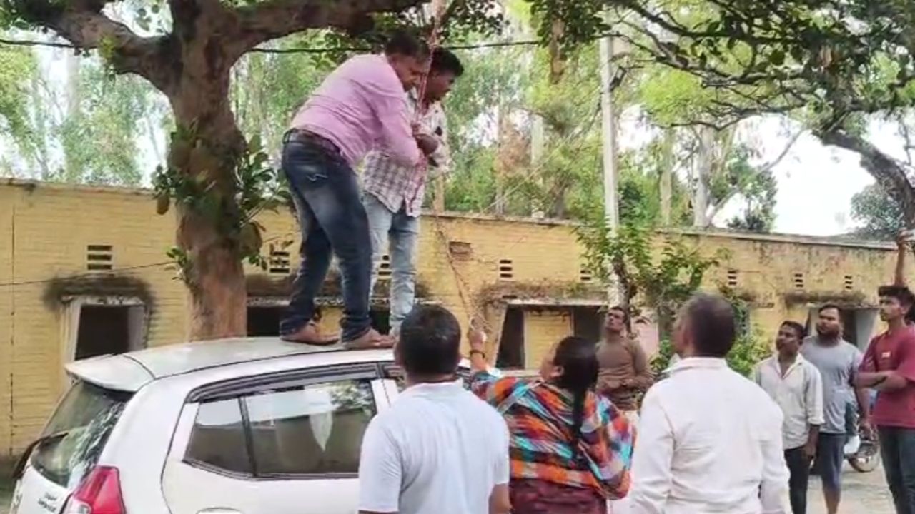 बदायूं में 8 महीने से चल रही थी खामोश जंग, फिर ब्लॉक परिसर में उठाया ऐसा कदम कि मच गया हड़कंप