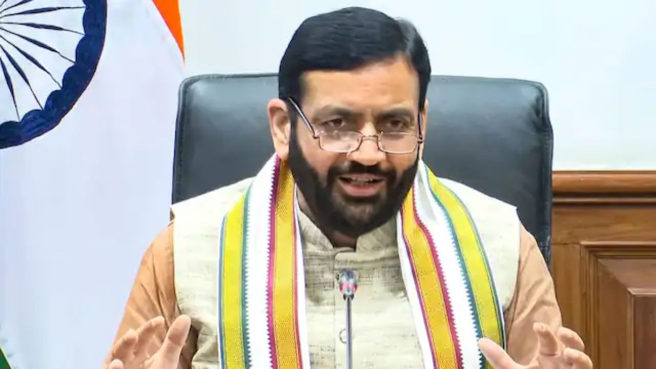 हरियाणा सरकार का बड़ा फैसला: अफसरों के विदेशी दौरों पर लगाई रोक, जानें इसके पीछे की वजह