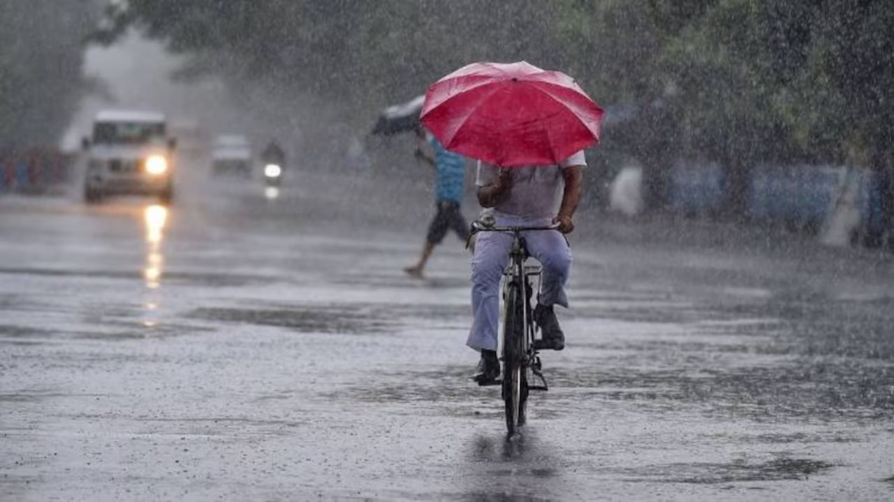 देश के 17 राज्यों में आंधी-बारिश का अलर्ट, कई इलाकों में ओलावृष्टि की चेतावनी; मानसून की रफ्तार बरकरार