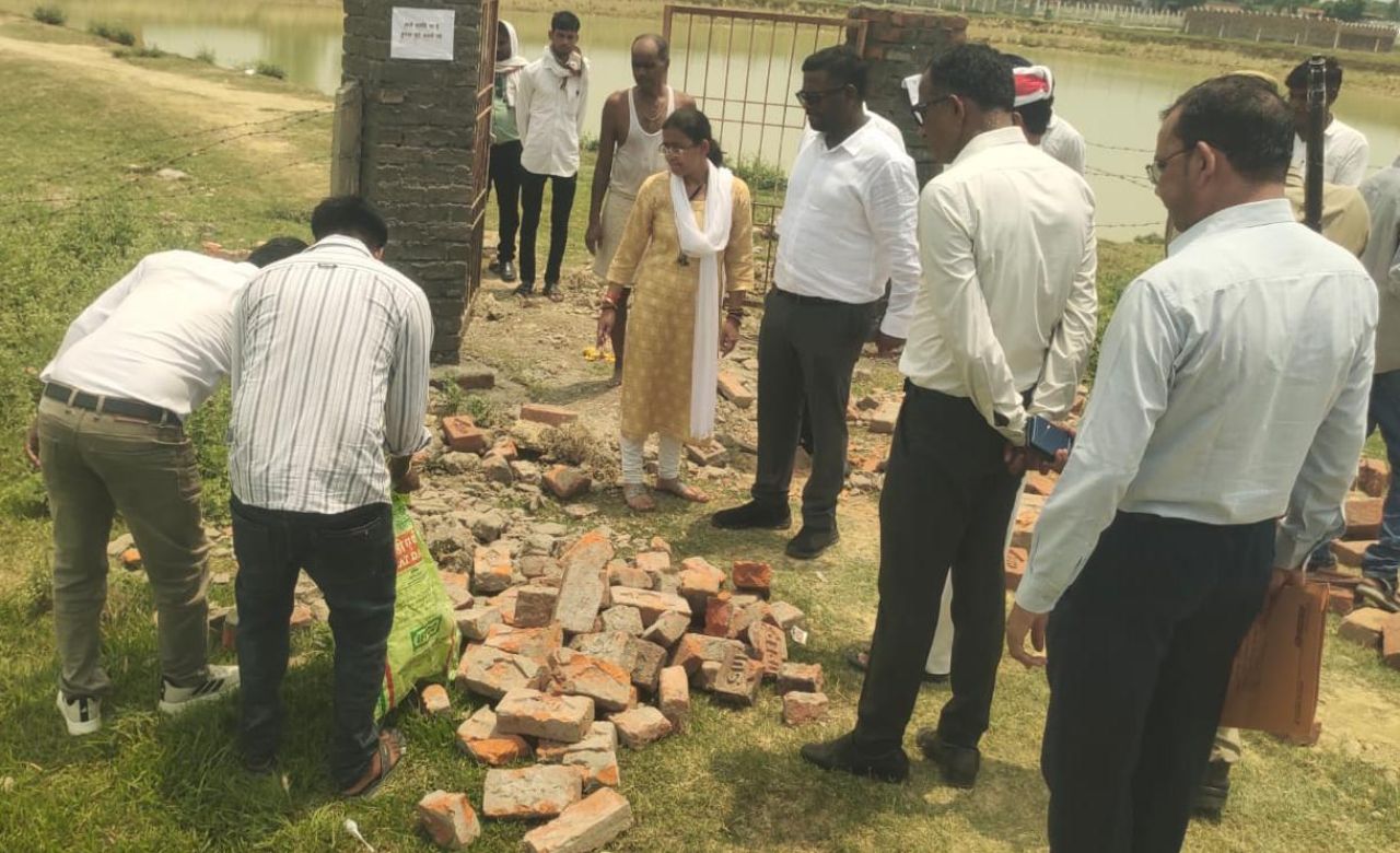 “मौत का गेट” बना विकास का चेहरा: मासूम की जान लेने वाले सुंदरीकरण निर्माण पर उठे सवाल, कई जिम्मेदारों पर गिर सकती है गाज