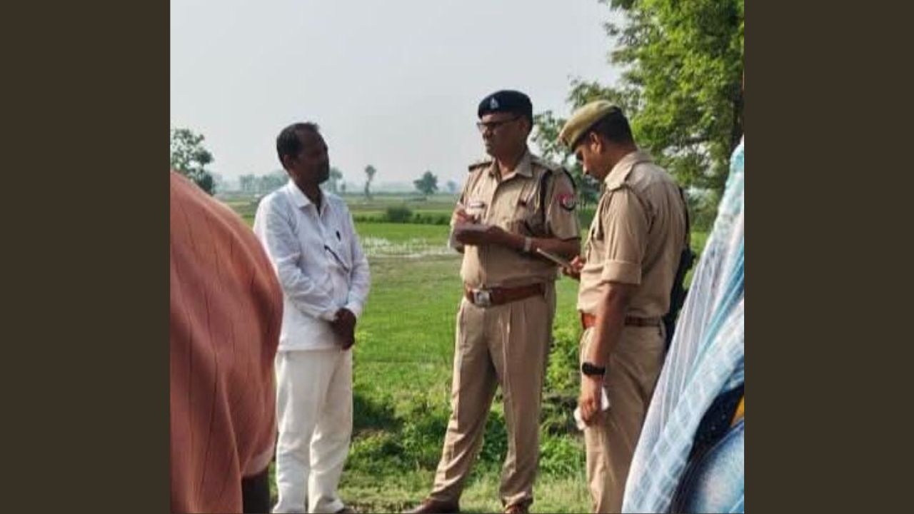 आत्महत्या या कुछ और? महराजगंज में नहर के रेगुलेटर से लटका मिला युवक का शव, जांच में जुटी पुलिस