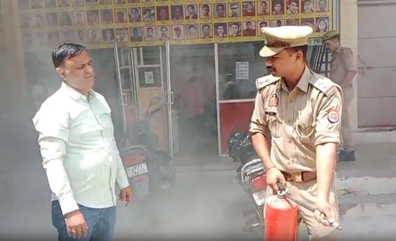 बेसमेंट में चल रही थी पढ़ाई, एक ही दरवाजा और 145 बच्चे… लखनऊ हादसे के बाद फतेहपुर में फायर विभाग का बड़ा एक्शन