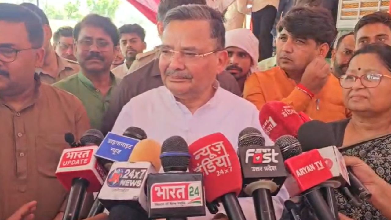 “क्या उन्होंने समाज का ठेका लिया है?” शंकराचार्य के सनातनी वाले बयान पर भड़के जयवीर सिंह