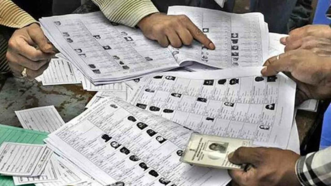 Punjab Election 2026: पंजाब में आज से घर-घर पहुंचेंगे BLO, शुरू हुई SIR की प्रक्रिया, जानें पूरा शेड्यूल