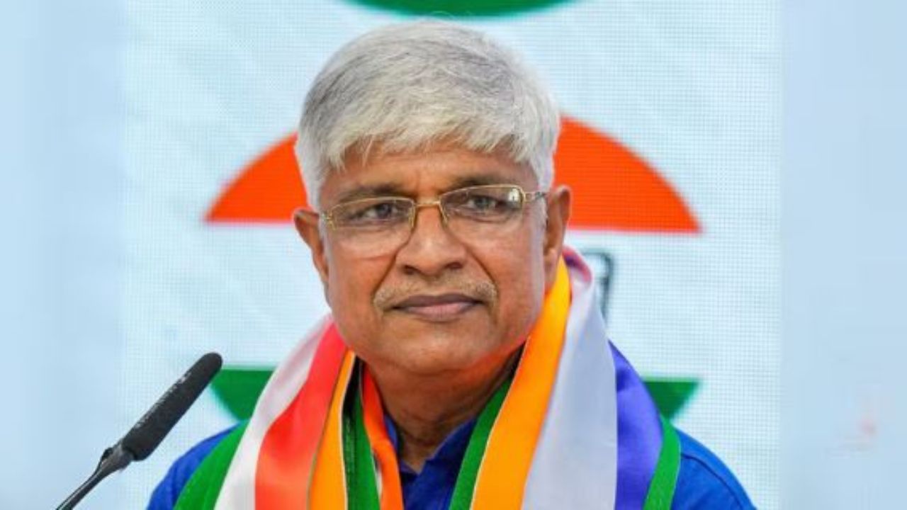 UP Politics: यूपी में बिछने लगी चुनावी बिसात, कांग्रेस ने चला ये दांव