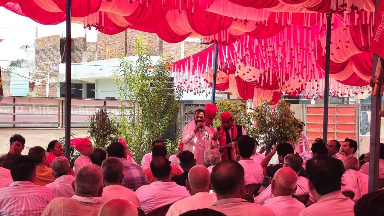 DN Exclusive: गौतमबुद्ध नगर के दादरी में भाजपा को धूल चटाएगा अखिलेश यादव का यह खास आदमी