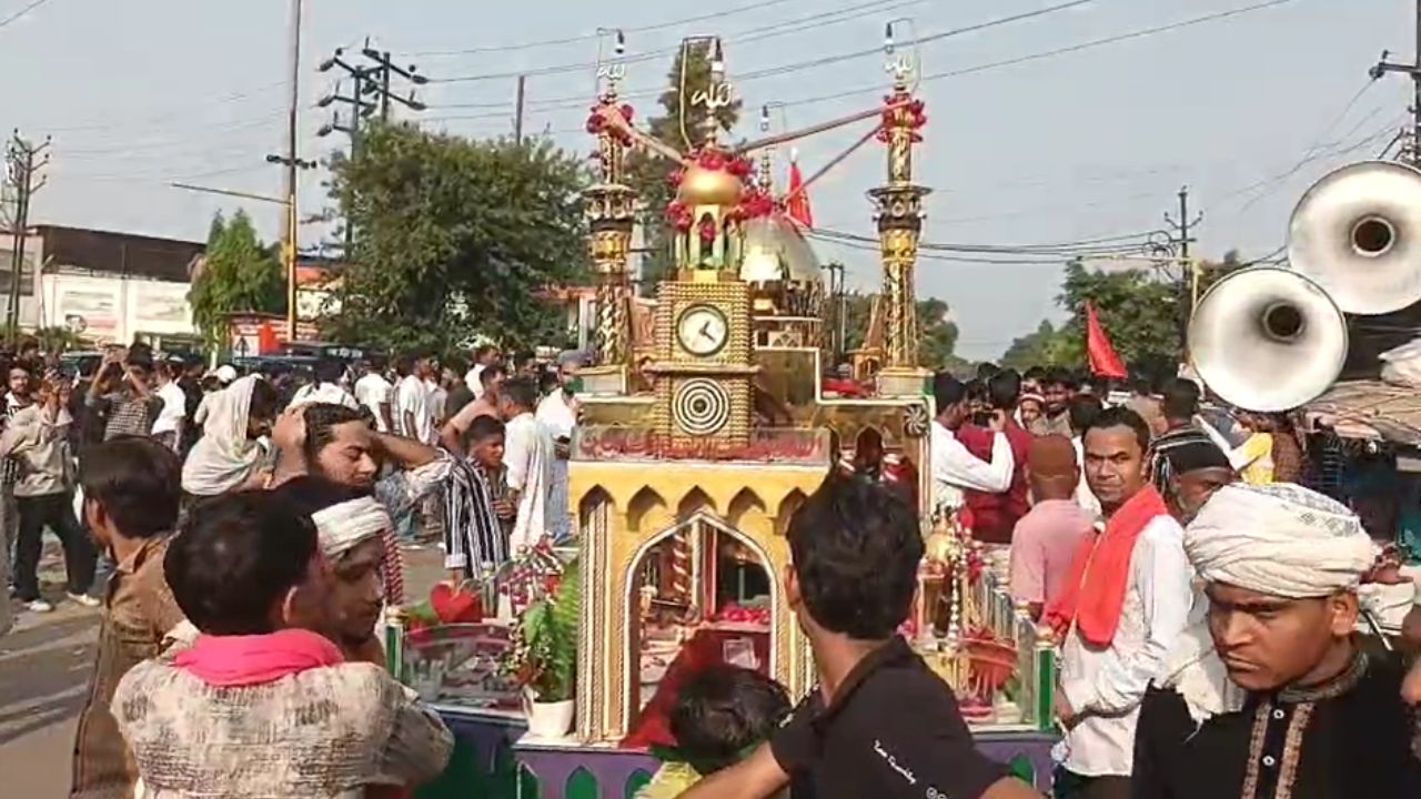 संभल में मोहर्रम पर जहां भड़की थी हिंसा, जानिए इस बार वहां कैसे निकला जुलूस, जानकर होंगे आप भी दंग