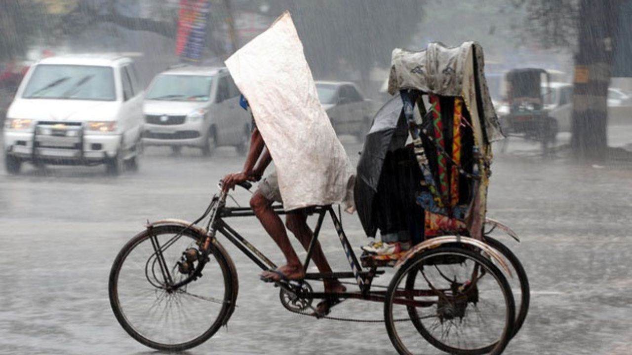 UP Monsoon: यूपी में मानसून का काउंटडाउन शुरू, अगले 72 घंटों में झमाझम बारिश के आसार; पढ़ें मौसम विभाग का ताजा अपडेट