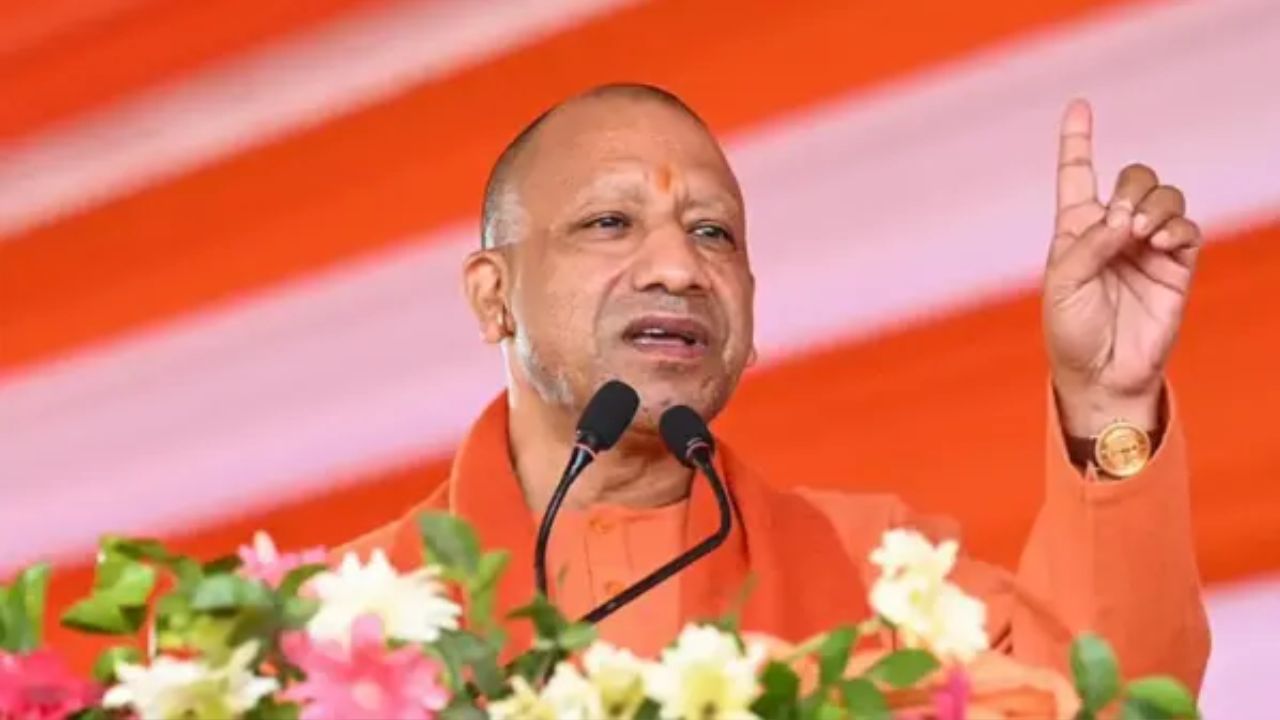 बलरामपुर में भारी बवाल, पेट्रोल पंप पर CM के खिलाफ की अभद्र टिप्पणी, वीडियो वायरल होने पर FIR दर्ज