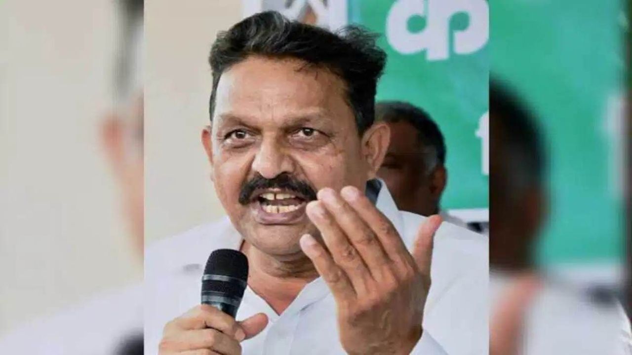 गाजीपुर में बड़ा खुलासा! सांसद अफजाल अंसारी पर फिर FIR, गायब हुई हथियारों की फाइलों ने बढ़ाई मुश्किलें