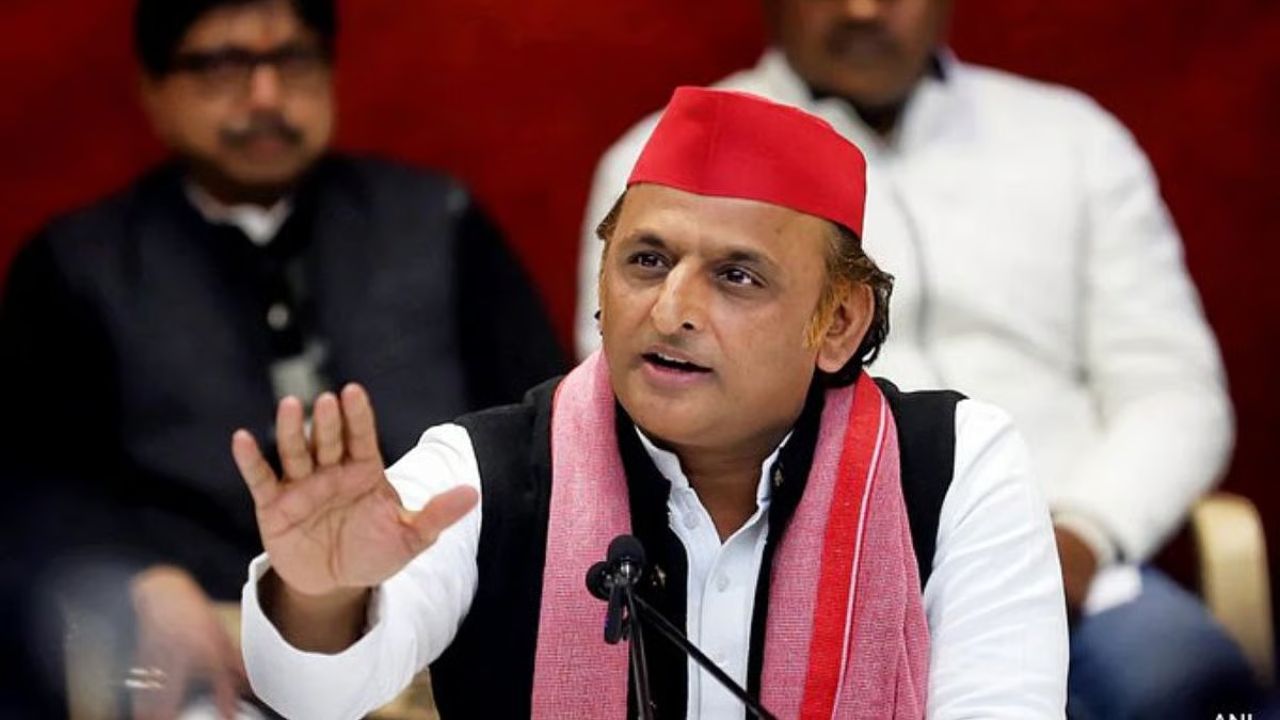 2024 के विजय रथ को 2027 में भी दौड़ाएंगे अखिलेश यादव, सर्वसमावेशी PDA रणनीति से भाजपा को मिलेगी मात!