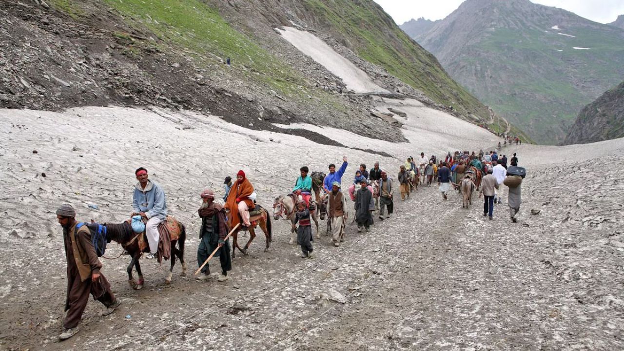 Amarnath Yatra Big Update: अब लद्दाख से भी होगी अमरनाथ यात्रा, सिर्फ 6 किलोमीटर का बनेगा तीसरा सबसे छोटा मार्ग!
