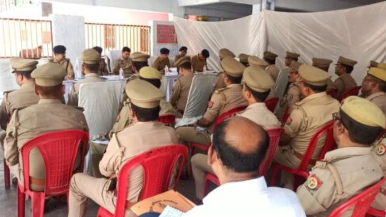 बलरामपुर प्रशासन पूरी तरह से अलर्ट मोड में, सीएम के दौरे को लेकर हो रही ये खास तैयारियां