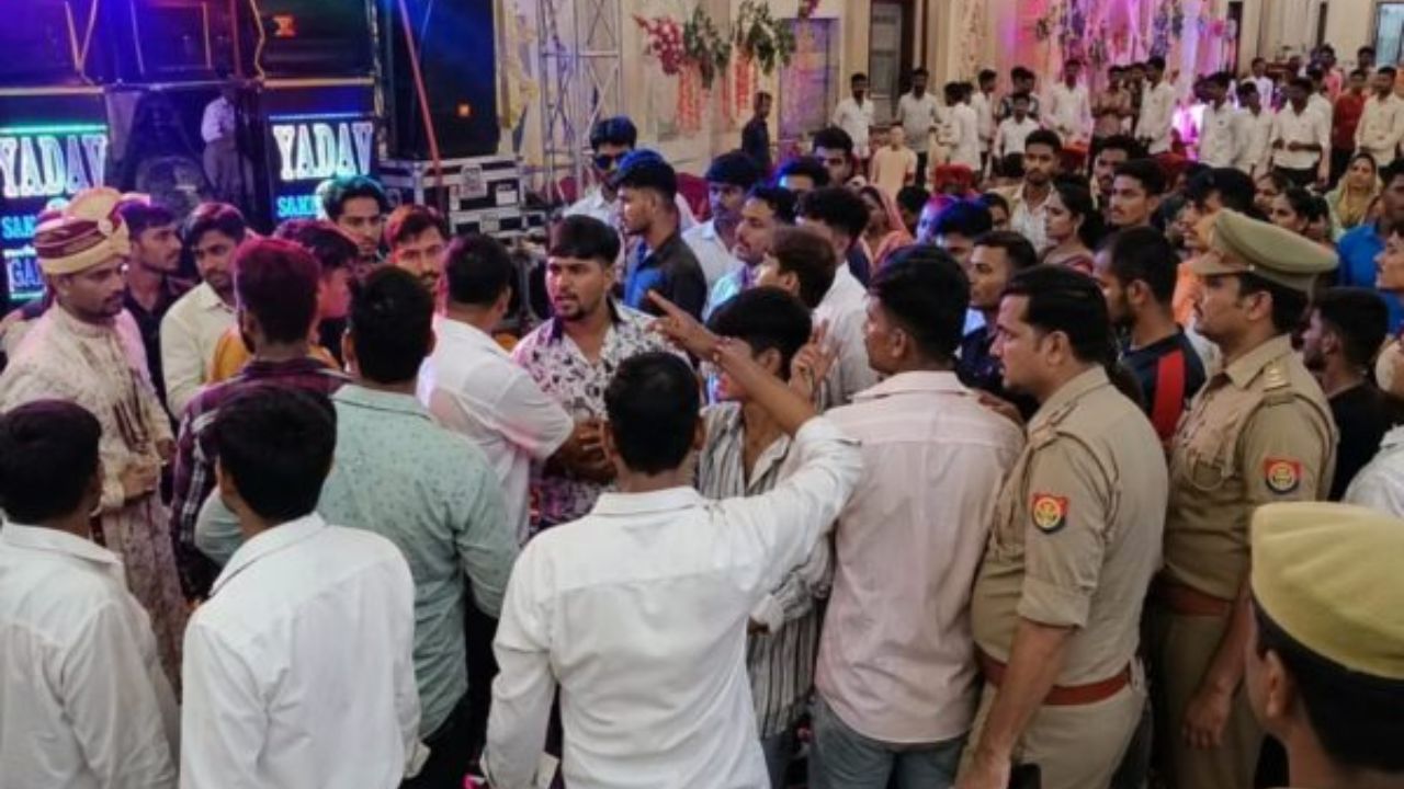 Maharajganj: ‘राजा जी के दिलवा टूट जाई’ गाने पर छिड़ा संग्राम! जानिए ऐसा क्या हुआ कि रणक्षेत्र बन गया शादी का मंडप?