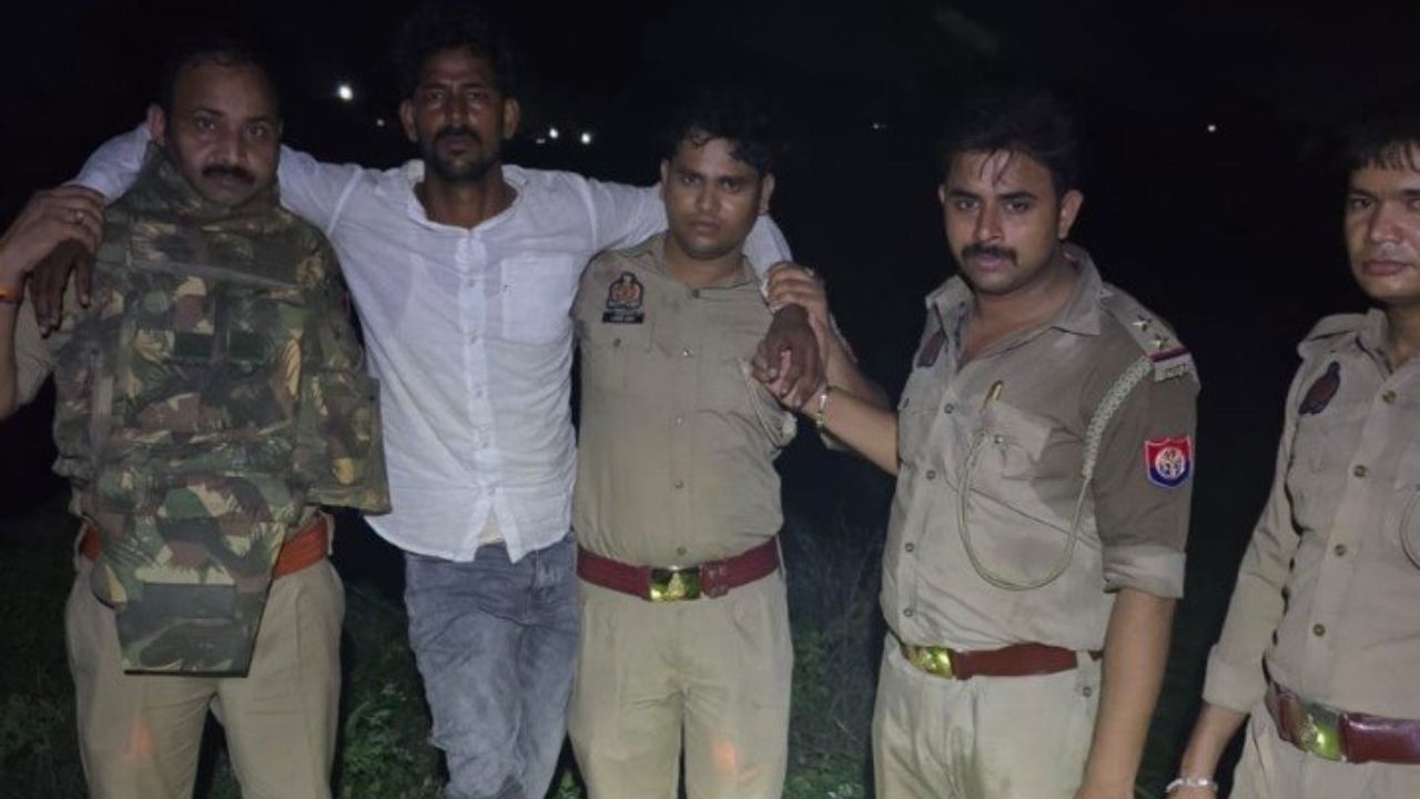 गौतस्करों की अब खैर नहीं! बलिया में एनकाउंटर के बाद दबोचा गया शातिर आरोपी, तमंचा और चाकू बरामद