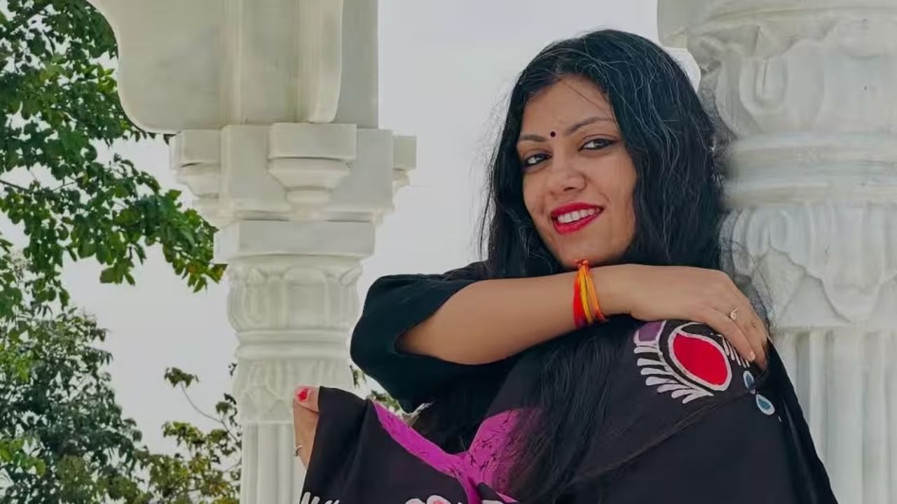 गौतमबुद्ध नगर की डीएम मेधा रूपम को इलाहाबाद हाईकोर्ट ने किया तलब, खूब लगाई फटकार