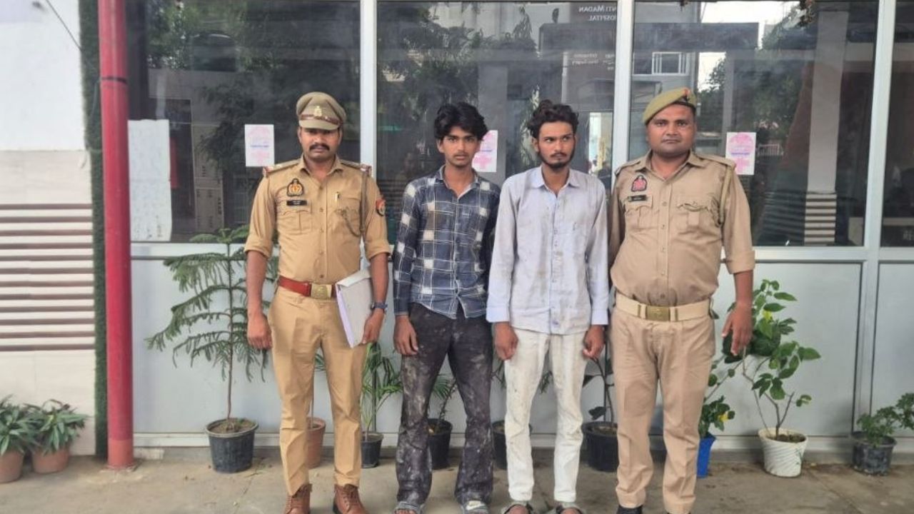 मुजफ्फरनगर पुलिस का ताबड़तोड़ एक्शन: युवती से छेड़छाड़ करने वाले मुख्य आरोपी समेत दो गिरफ्तार, अवैध चाकू बरामद