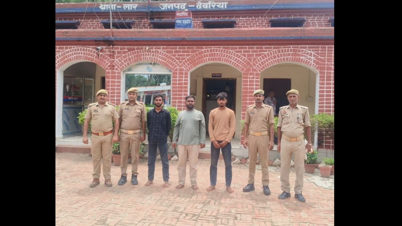देवरिया में हत्या के प्रयास मामले में तीन आरोपी गिरफ्तार, अवैध तमंचे और कारतूस बरामद