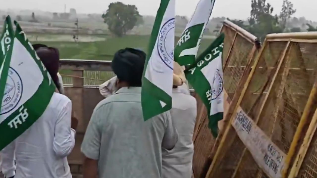 मानसून सत्र में CJP के प्रदर्शन के बीच अब किसानों ने बढ़ाई सरकार की चिंता; शंभू बॉर्डर पर जुटे सैकड़ों किसान, करेंगे दिल्ली कूच
