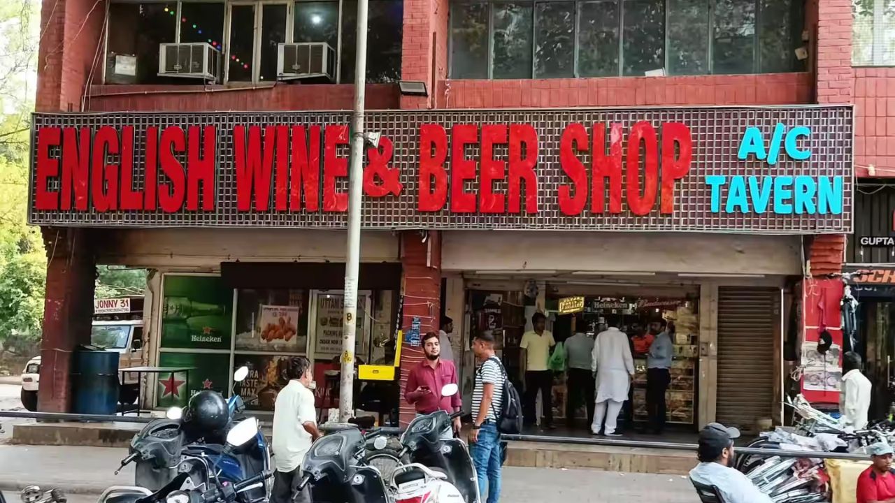 कांवड़ यात्रा से पहले गाजियाबाद में बड़ा फैसला, कांवड़ मार्ग की 170 शराब की दुकानें ढकी जाएंगी