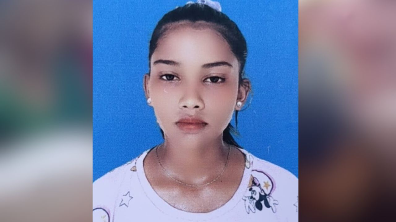 घर में खाना बनाने के कुछ देर बाद छात्रा की मौत, फंदे से लटका मिला शव