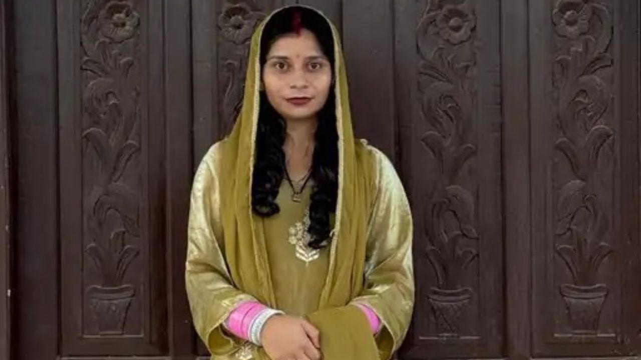 ग्रेटर नोएडा में एक और बेटी चढ़ी दहेज की बलि: विवाहिता के परिजनों ने दूसरे जिले से आकर किया हंगामा, पढ़ें पूरा मामला