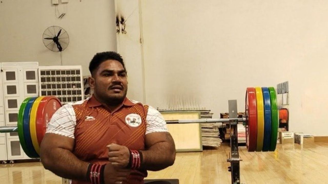 पोलियो और गरीबी भी नहीं रोक पाई… झंडू कुमार ने रचा इतिहास, संघर्षों को हराकर भारत को दिलाया पहला पदक