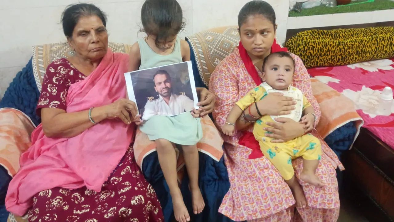 ‘बीवी बार-बार करती कॉल, बेटी पुराने वीडियो से करती बात’… ड्रोन हमले में गई सागर की जान, 10 दिन से शव का इंतजार
